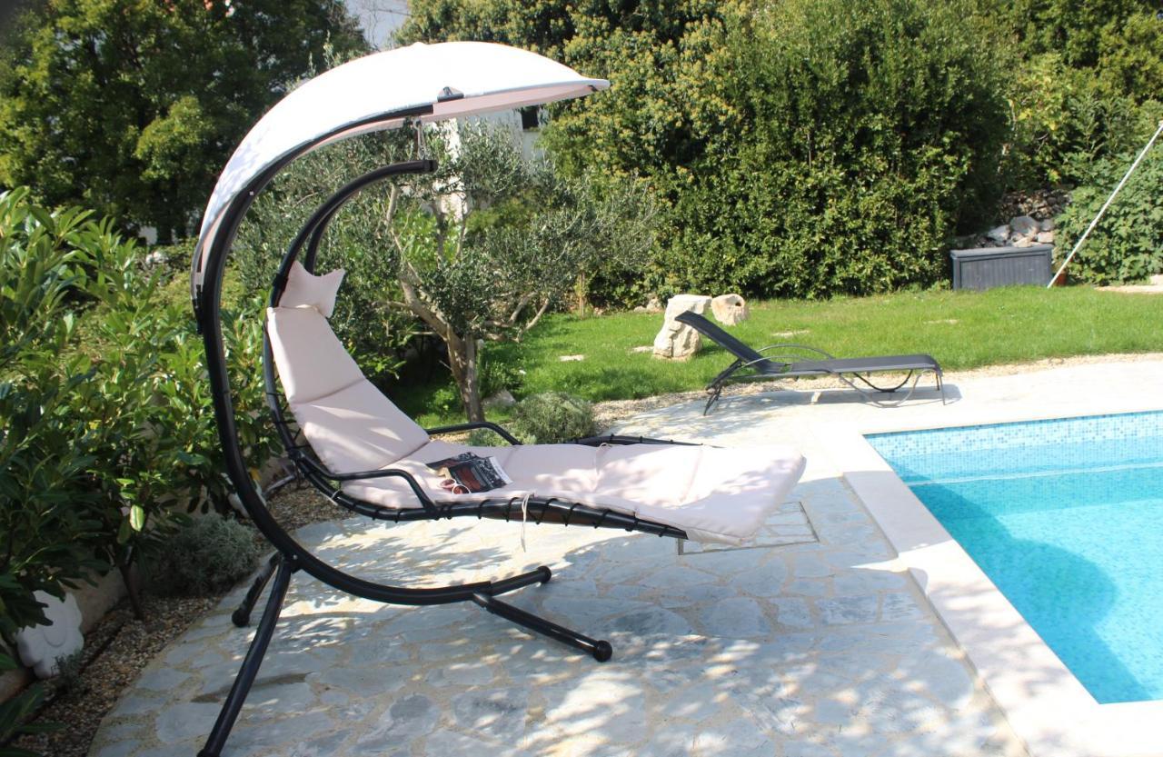 Villa Calma, Recharge Your Body And Mind Gabonjin Exterior photo